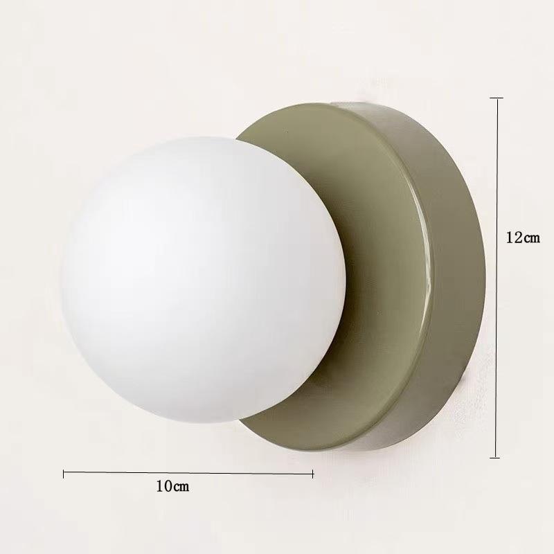 Minimalistische Scandinavische Wandlamp met Glazen Kap